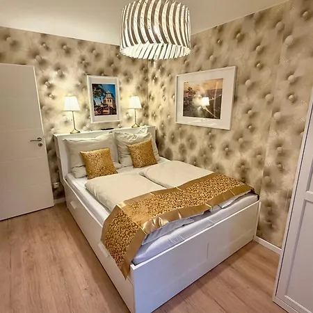 شقة Kathy - Moderne, Stilvolle Mit Balkon, Sauna Und Kostenlosem Parkplatz Im Schoenen Elbsandsteingebirge باد سشاندو