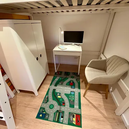 Kathy - Moderne, Stilvolle Mit Balkon, Sauna Und Kostenlosem Parkplatz Im Schoenen Elbsandsteingebirge * Бад-Шандау