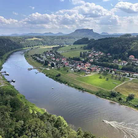 Kathy - Moderne, Stilvolle Mit Balkon, Sauna Und Kostenlosem Parkplatz Im Schoenen Elbsandsteingebirge *