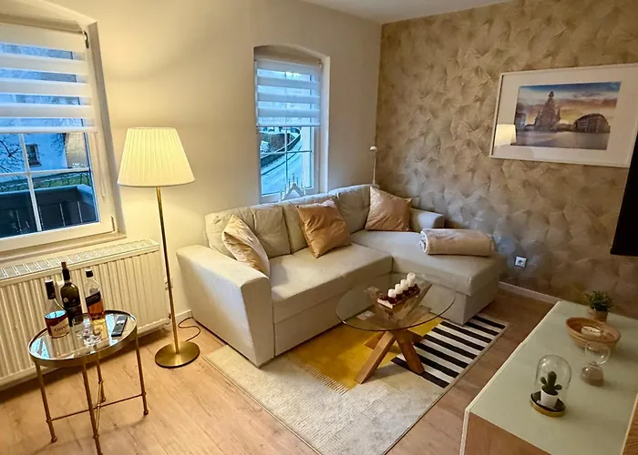 아파트 Kathy - Moderne, Stilvolle Mit Balkon, Sauna Und Kostenlosem Parkplatz Im Schoenen Elbsandsteingebirge 바트샨다우