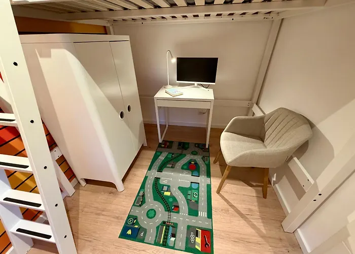 Kathy - Moderne, Stilvolle Mit Balkon, Sauna Und Kostenlosem Parkplatz Im Schoenen Elbsandsteingebirge * 바트샨다우