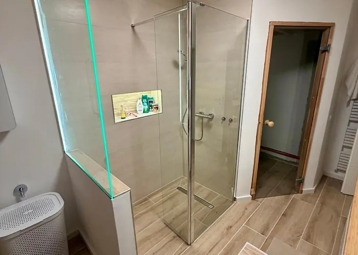 Kathy - Moderne, Stilvolle Mit Balkon, Sauna Und Kostenlosem Parkplatz Im Schoenen Elbsandsteingebirge Apartmán